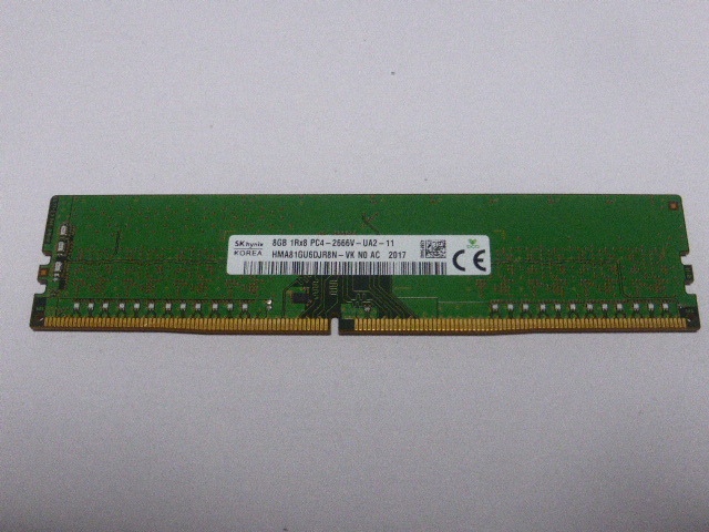 メモリ デスクトップパソコン用 BUFFALO SK hynixチップ DDR4-2666 PC4-21300 8GB 起動しますが小さいチップ欠損ありの為ジャンク品扱です の画像3