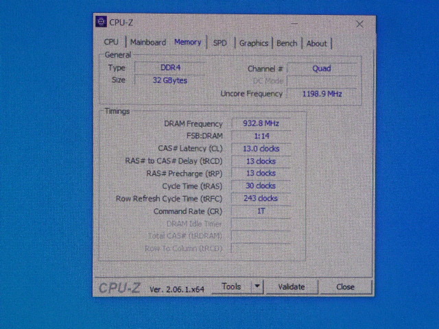 メモリ サーバーパソコン用 Micron DDR4-2400 (PC4-19200) ECC Registered 8GBx4枚 合計32GB 起動確認済です MTA18ASF1G72PZ-2G3B1QI②_画像4