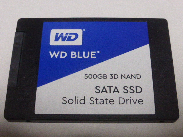 WD BLUE SSD SATA 2.5inch 500GB 電源投入回数18回 使用時間35回 正常100%判定 本体のみ WDS500G2B0A 中古品ですの画像2