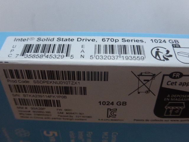 INTEL SSD 670p SERIES M.2 NVMe Type2280 Gen 3.0x4 1024GB(1TB) 電源投入回数11回 使用時間2時間 正常100% SSDPEKNU010TZ 中古品ですの画像4