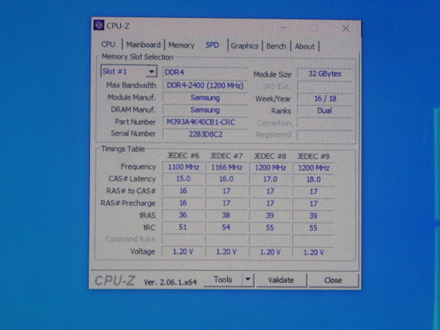 メモリ サーバーパソコン用 Samsung PC4-19200T(DDR4-2400T) ECC Registered 32GBx4枚合計128GB 起動確認済です M393A4K40CB1の画像6