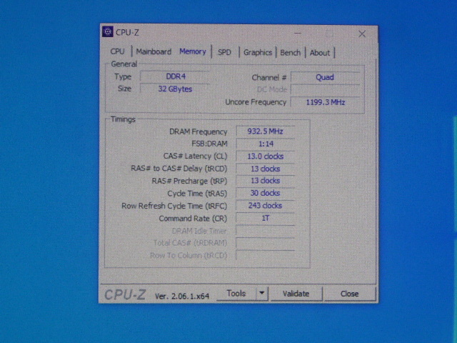 メモリ サーバーパソコン用 Samsung DDR4-2400 (PC4-19200) ECC Registered 8GBx4枚 合計32GB 起動確認済です M393A1G40DB1-CRC0Q⑦の画像4