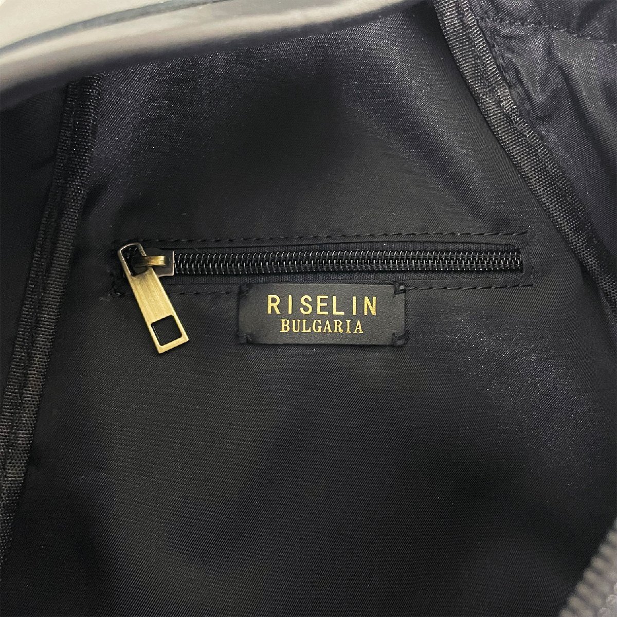 上級ヨーロッパ製※定価12万◆ブルガリア発※RISELIN 本革リュック 高級牛革 レザー 人気 2way ボディバッグ 実用 ユニセックス 日常の画像10