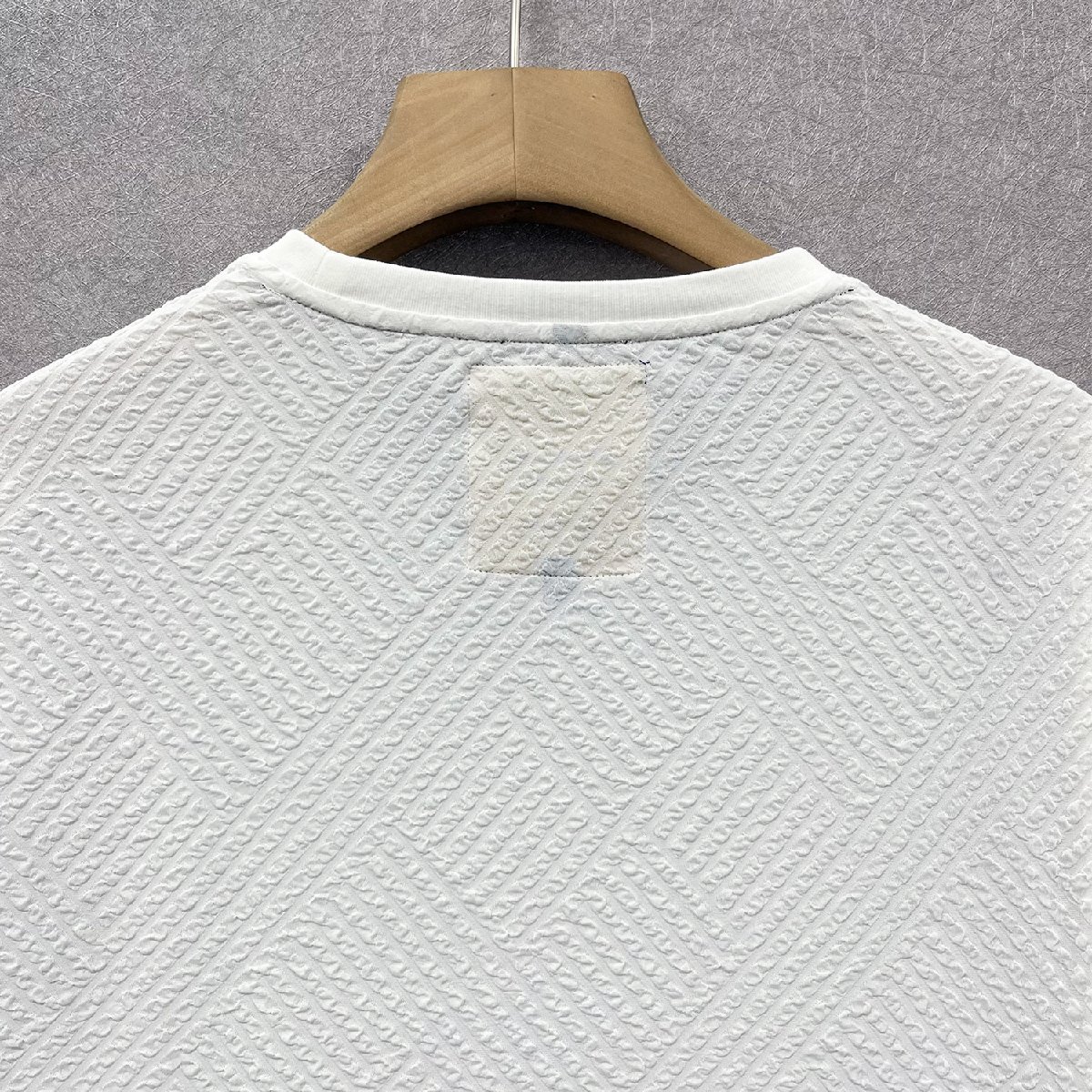 新作・半袖Tシャツ 定価3万◆Emmauela・イタリア・ミラノ発◆高級シルク混 薄手 通気 伸縮性 立体感 快適 トップス 上品 スウェット XLの画像4