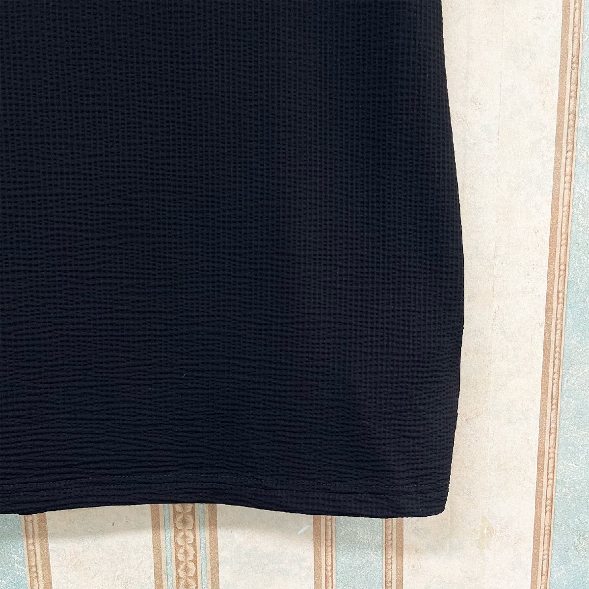 最高級 定価3万 FRANKLIN MUSK・アメリカ・ニューヨーク発 半袖Tシャツ シルク/綿混 薄手 涼しい 通気 ストレッチ性 紳士 サイズ4_画像5
