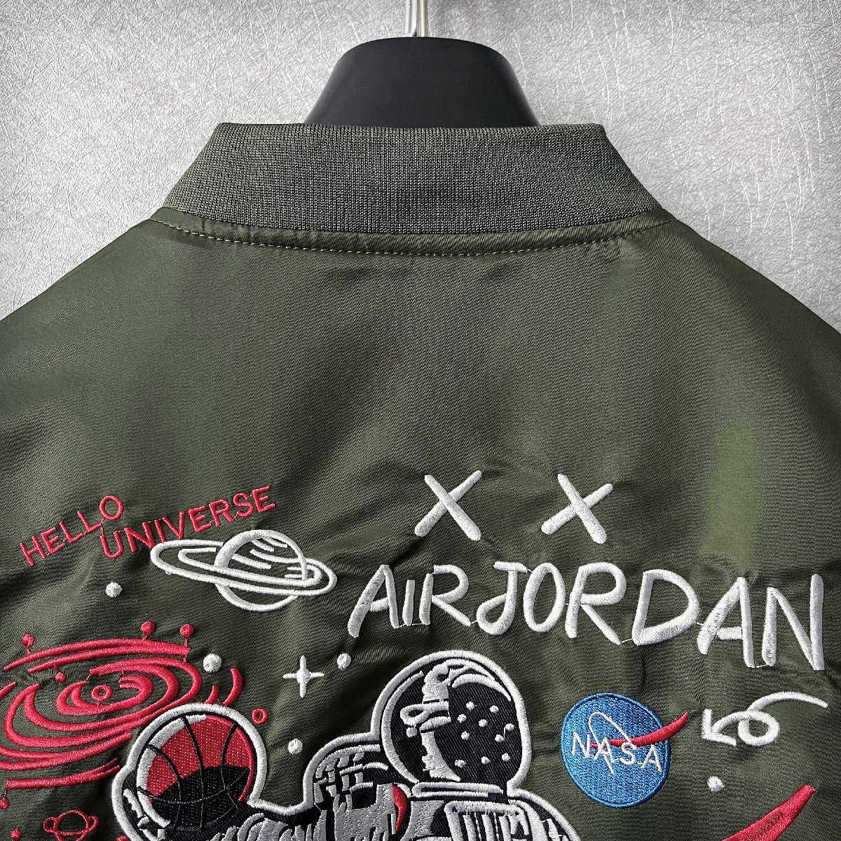 高級・フライトジャケット/MA-1 定価7万◆Emmauela・イタリア・ミラノ発◆薄手 個性 快適 豪華刺繍 宇宙飛行士 アウトドアウェア 2XL/52の画像5