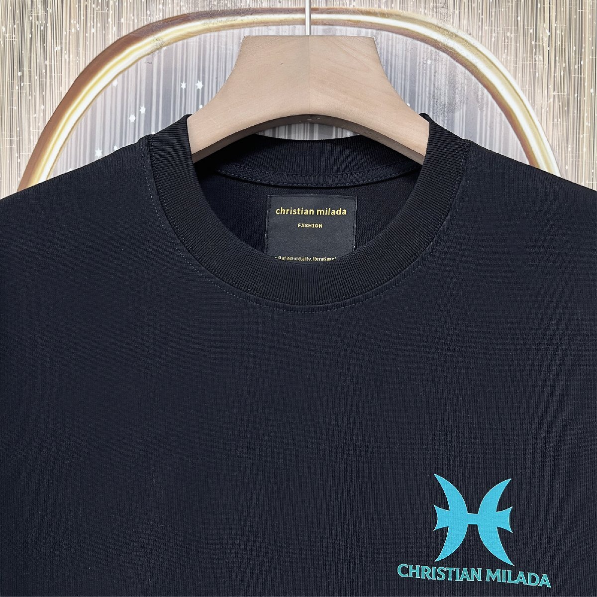 定価2万★christian milada・ミラノ発・半袖Tシャツ★綿100％ 高級 吸汗 通気 個性 魚座柄 トップス カットソー 男女兼用 夏服 L/48サイズ_画像4