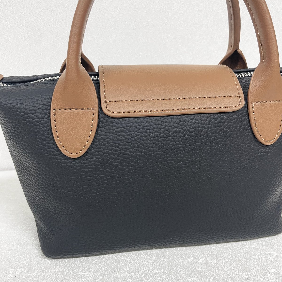 .. Europe made * regular price 12 ten thousand * BVLGARY a departure *RISELIN shoulder bag highest grade cow leather leather original leather beautiful on goods handbag 2way lady's 