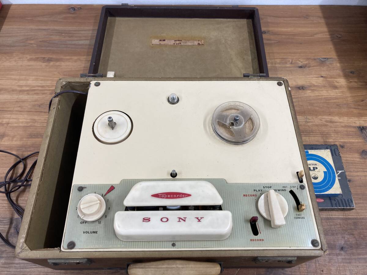 c100 SONY ソニー Tapecorder モデル202 テープレコーダー アンティーク 昭和レトロ 部品取り コレクション オープンリールデッキ ジャンクの画像2