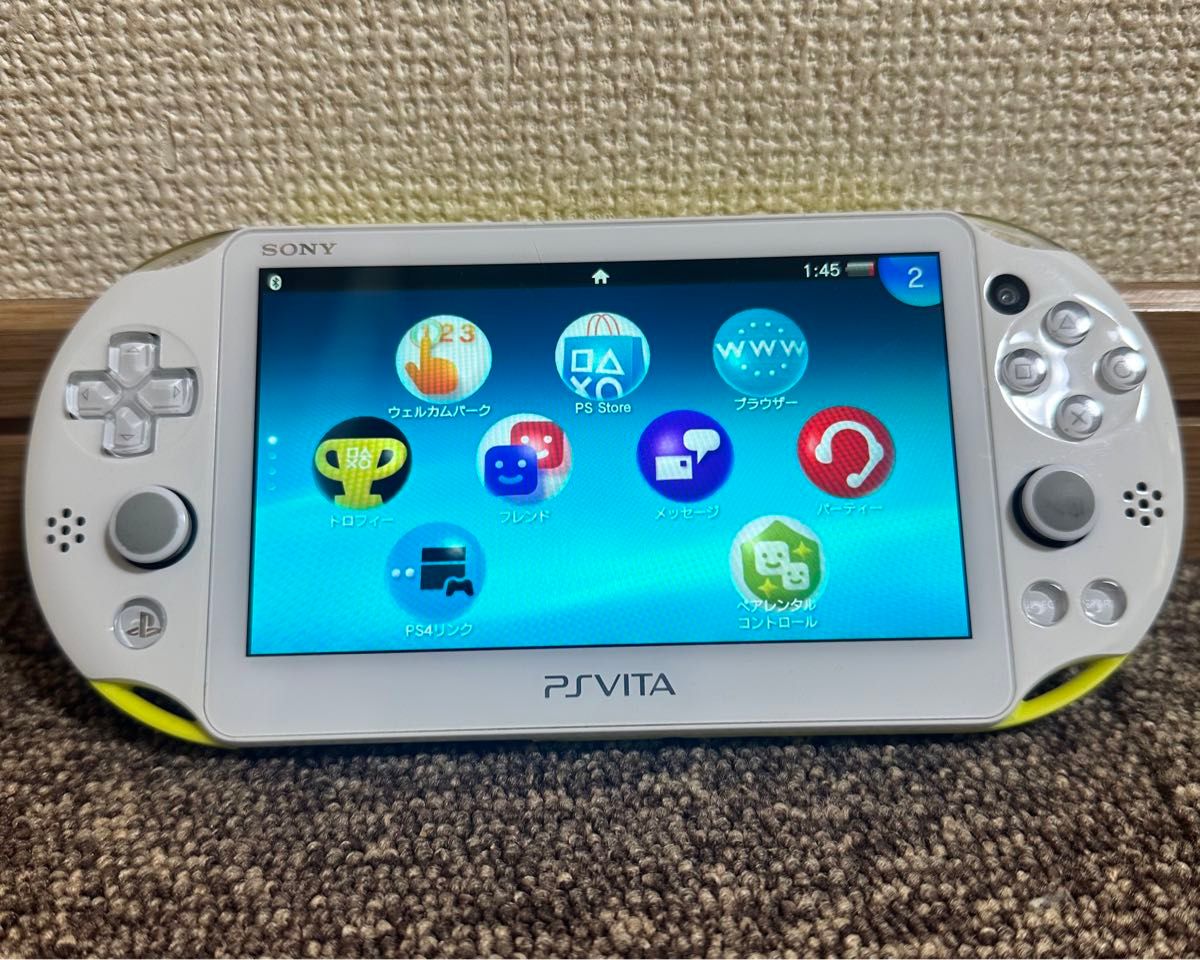 ソニー PSVita Wi-Fiモデル PCH-2000 イエローホワイト