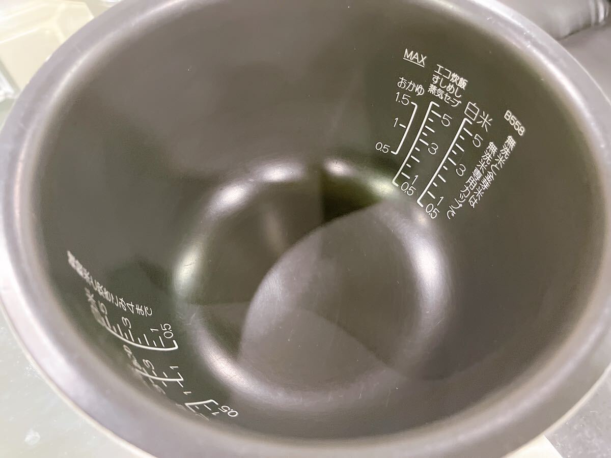 NW-JU10 BA 象印 ZOJIRUSHI 圧力IH 炊飯器 炊飯ジャー （5.5合炊き）2020年製 通電確認済み 動作品　中古（ス043）_画像10