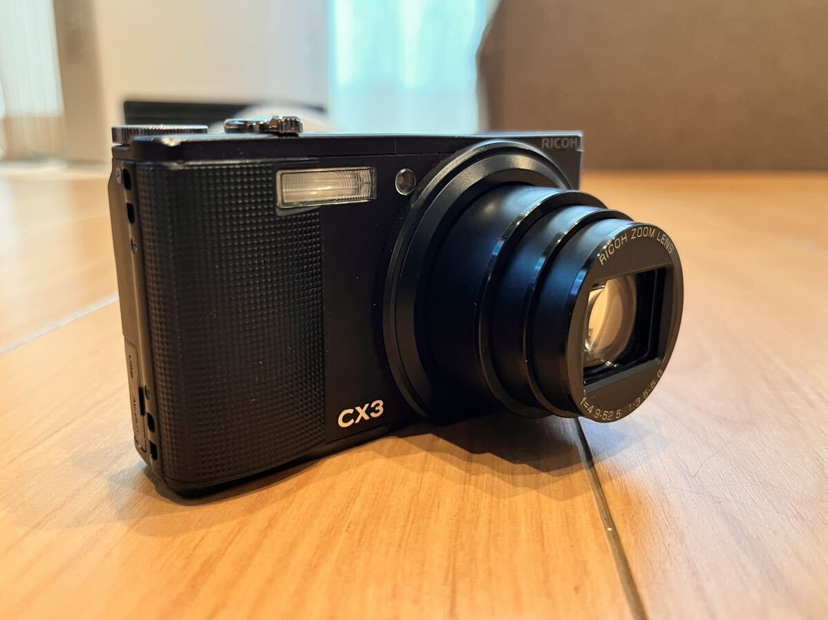 【中古】 ★おまけ付き★ RICOH CX3 コンパクトデジタルカメラ _画像2