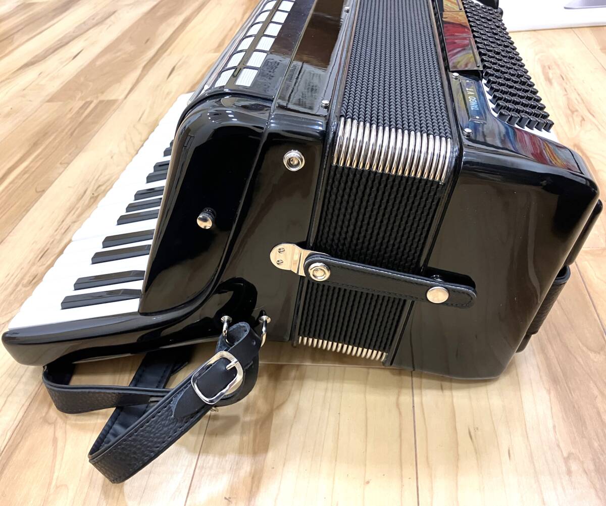 HOHNER ホーナー TANGO VT SCHWARZ AKKORDEON タンゴ アコーディオン ドイツ製 ハードケース付の画像4