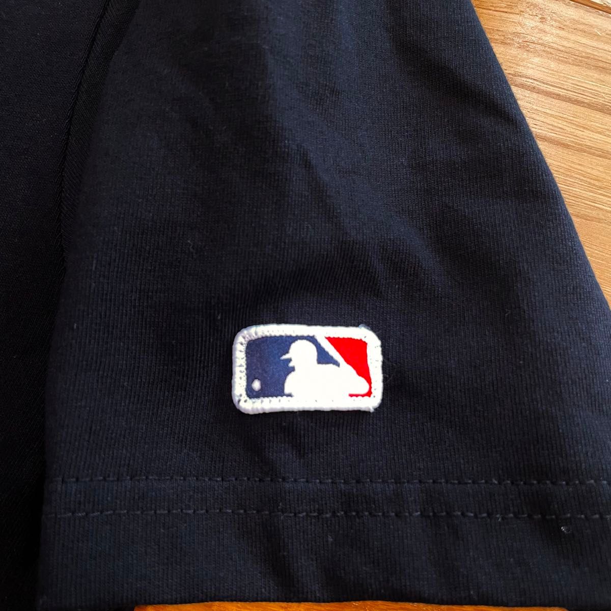 【4L】MLB公式　ニューヨーク・ヤンキース　綿100% ロゴ刺繍 半袖Tシャツ●メンズ　レディース　大きいサイズド　3L 5L