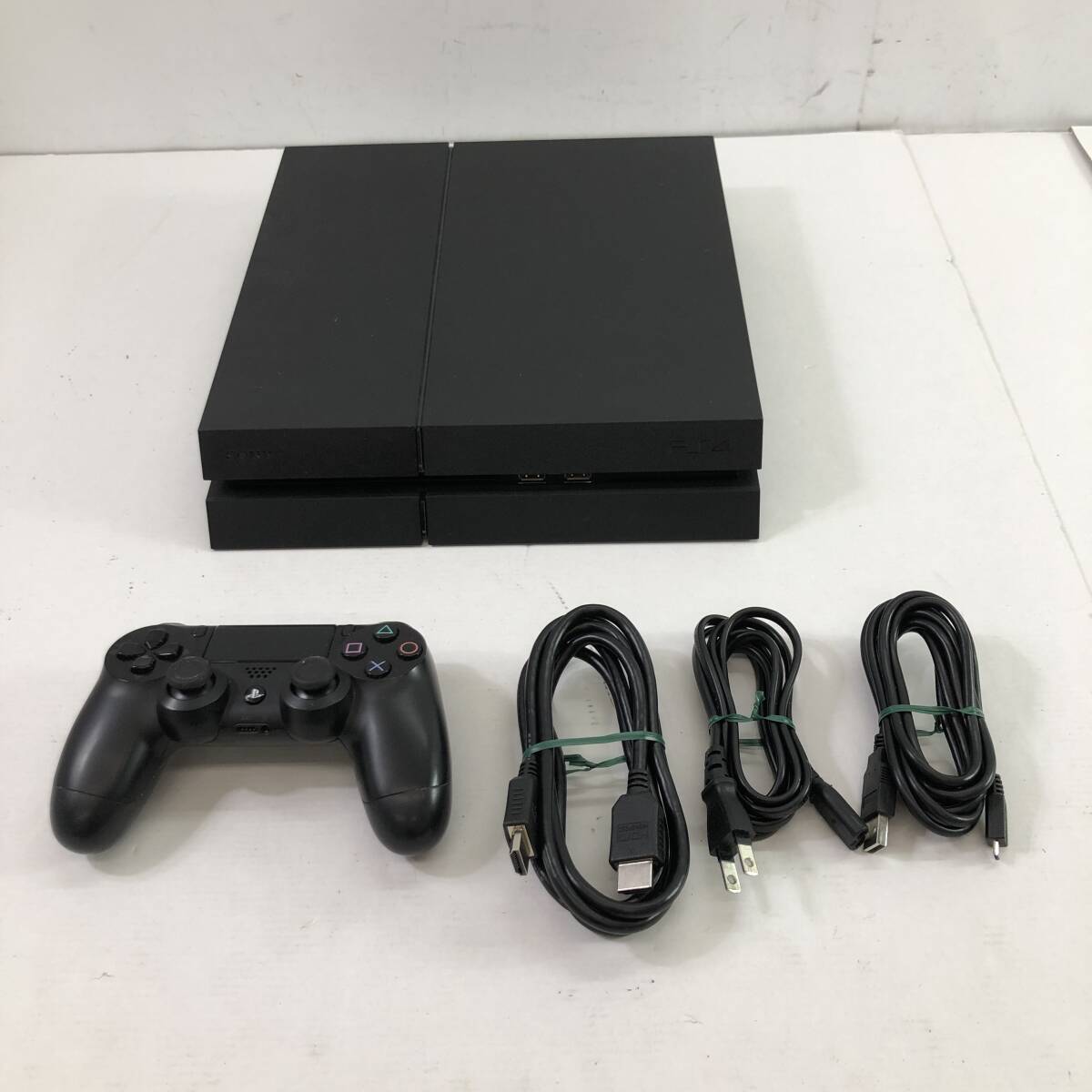 (26495) ■ SONY PS4 CUH-1200B ジェットブラック 1TB 中古品の画像4