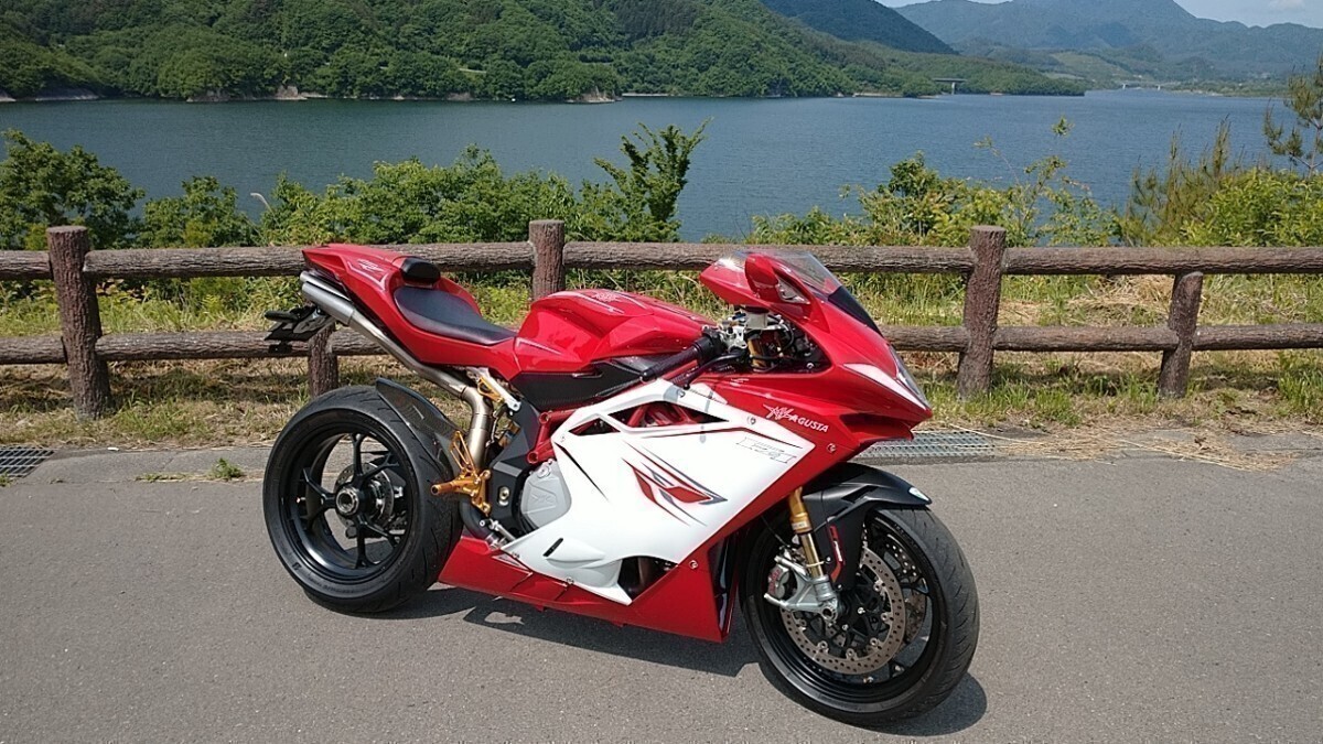 MVアグスタ F4RR 車検2025年10月迄 モトコルセマフラー 、カーボンパーツ多数 低走行美車 MV Agusta_画像1