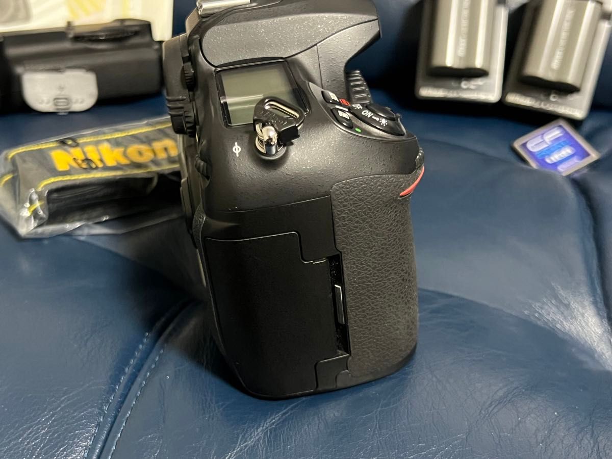 ニコン D200 CCDセンサー 正常動作 美品 希少 Nikon|Yahoo ニコン D200 CCDセンサー 正常動作 美品 希少 Nikon|Yahoo