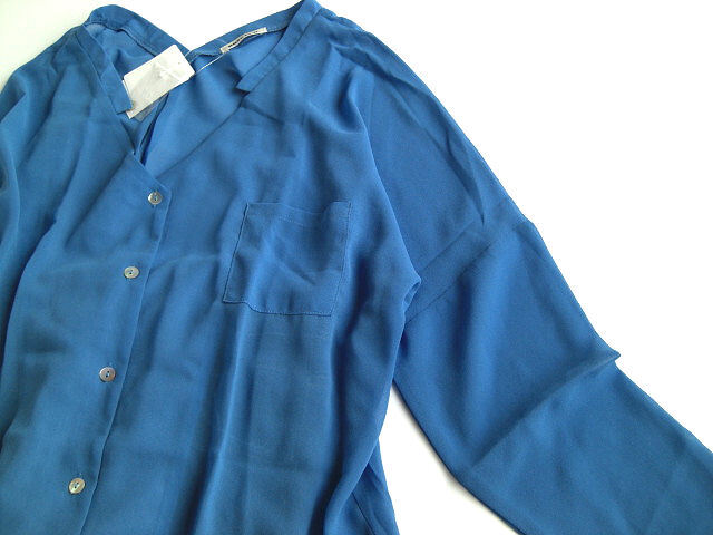 新品 ROSE BUD（ローズバッド）オーバーサイズシフォン長袖シャツ 青 F 送料185円 シアーシャツの画像2