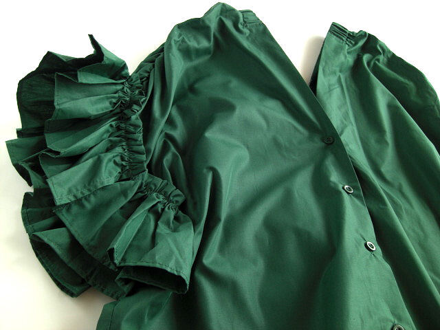 新品yummy grimesフリルスリーブドルマブラウス グリーン 緑 Mサイズ フリル袖の画像2