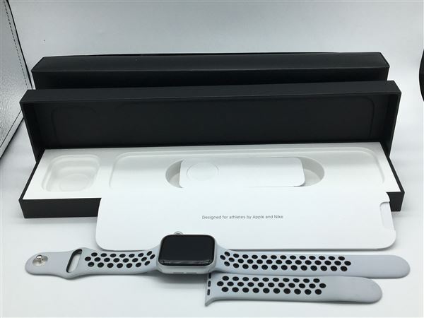 SE 第1世代[40mm GPS]アルミニウム シルバー Apple Watch Nike…_画像3