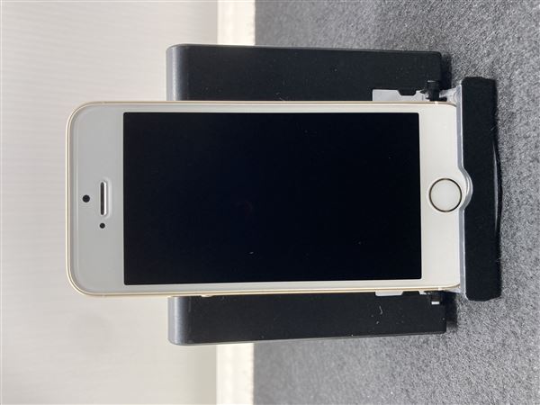 iPhoneSE[64GB] SIMロック解除 SB/YM ゴールド【安心保証】_画像2