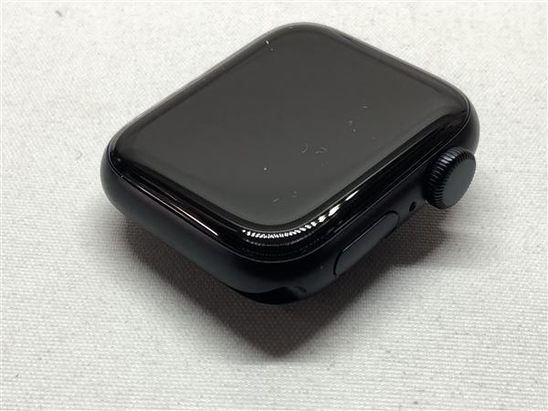 SE no. 2 поколение [40mm GPS] aluminium midnight Apple Watch...