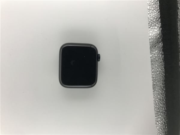 SE 第2世代[44mm GPS]アルミニウム ミッドナイト Apple Watch …_画像4