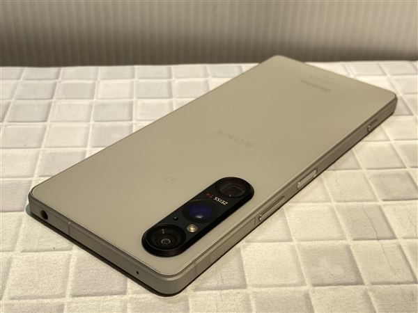 Xperia 1 V SO-51D[256GB] docomo プラチナシルバー【安心保証】の画像4