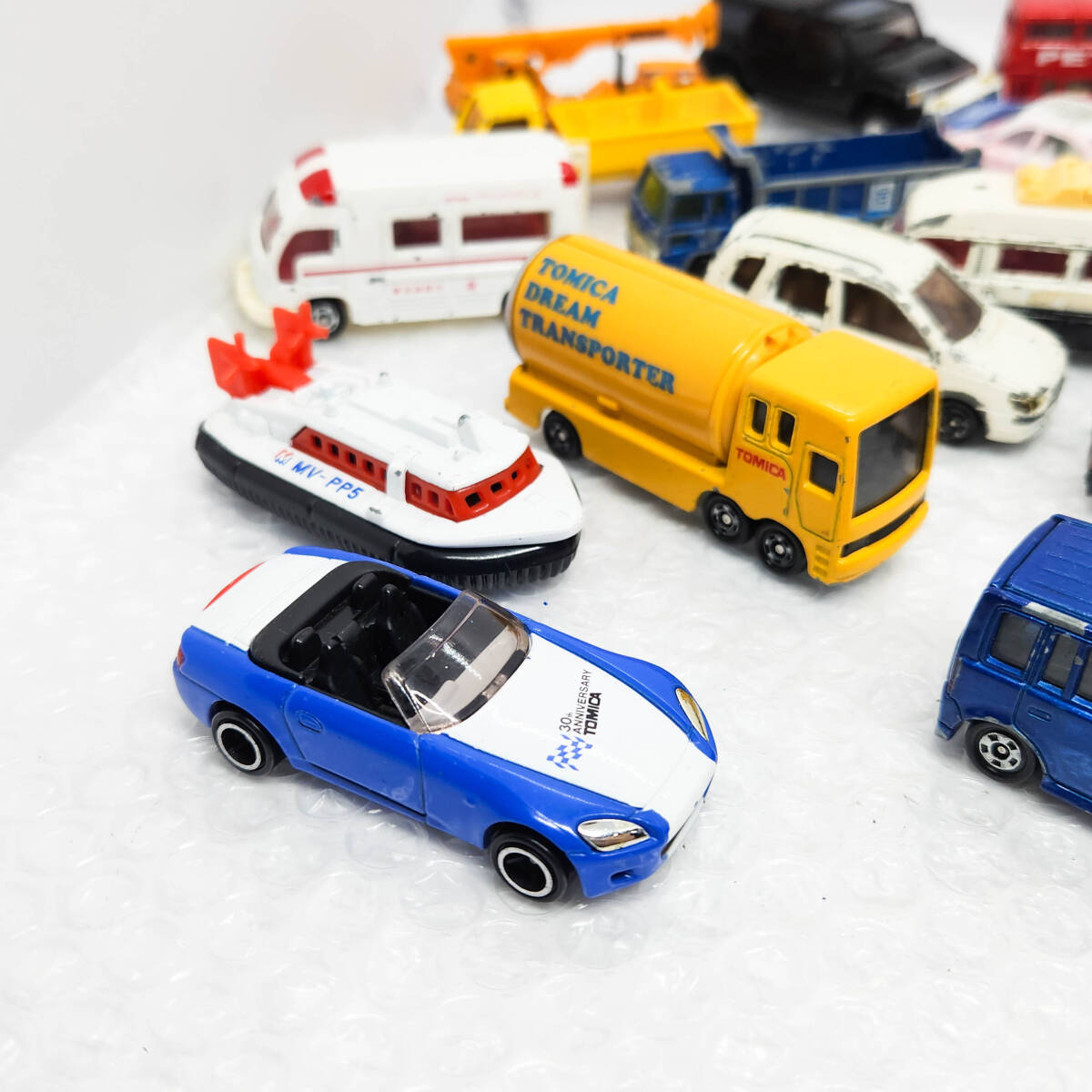 [ST-02485] トミカ セット キャリイ セドリック S2000 スパシオ R33 GT-R バス 救急車等 ミニカー 模型 おもちゃ 大量 まとめて_画像2