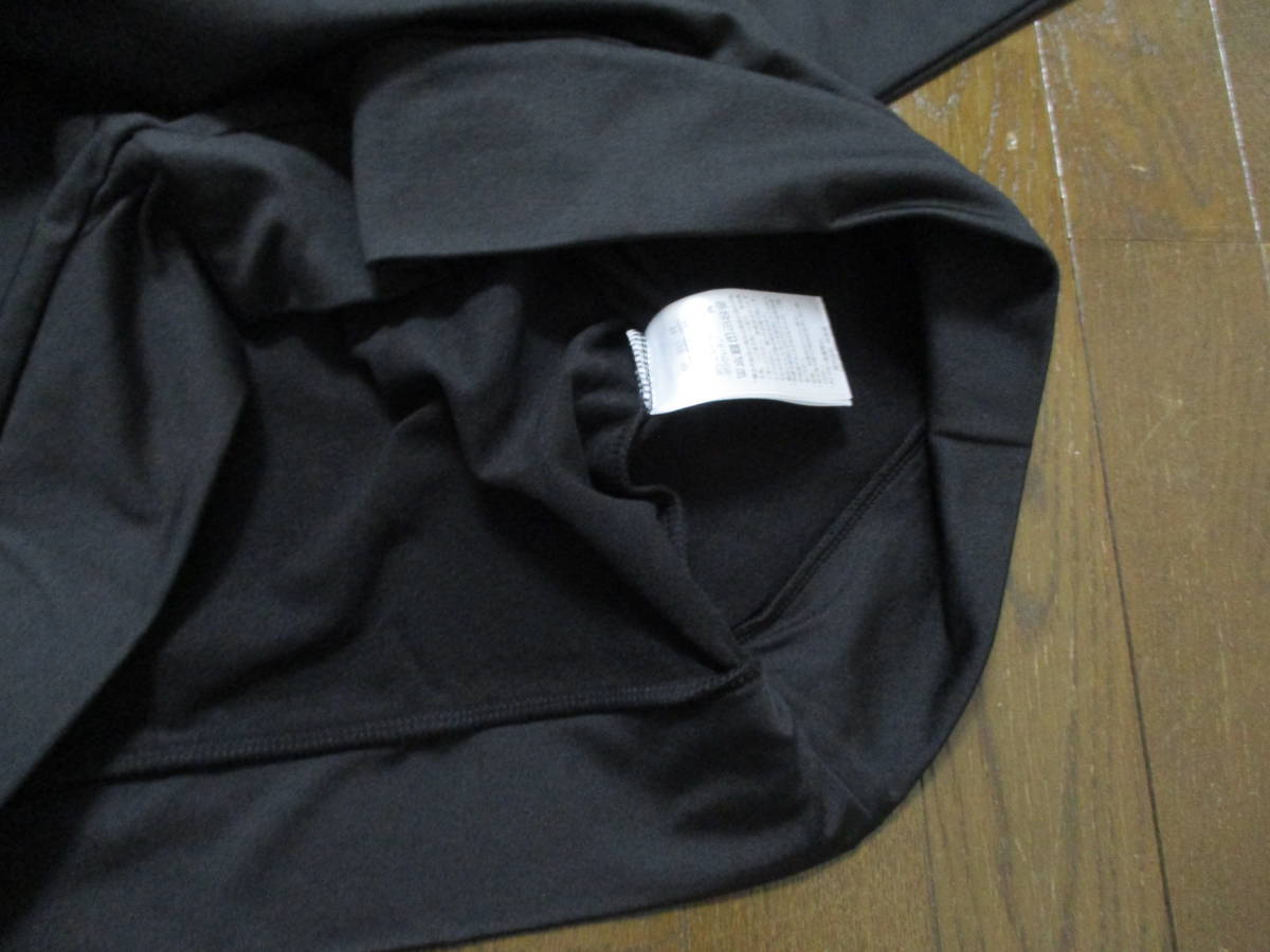 ☆LUXE AKM PLUS/リュクスエイケイエムプラス☆未使用 フロントロゴモックネック長袖Tシャツ サイズ：L ブラック ゴルフ トレーニング ジムの画像6