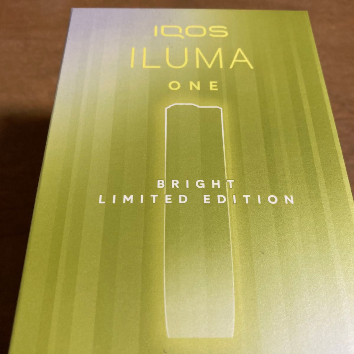 IQOS ILUMA ONE アイコス イルマワン　限定色BRIGHT ブライト　新品未開封を解体して箱無し発送です