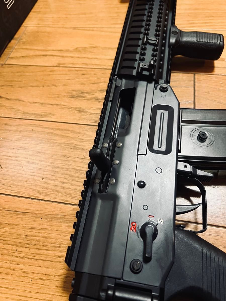 ics airsoft製 SIG551 内部フルカスタム品