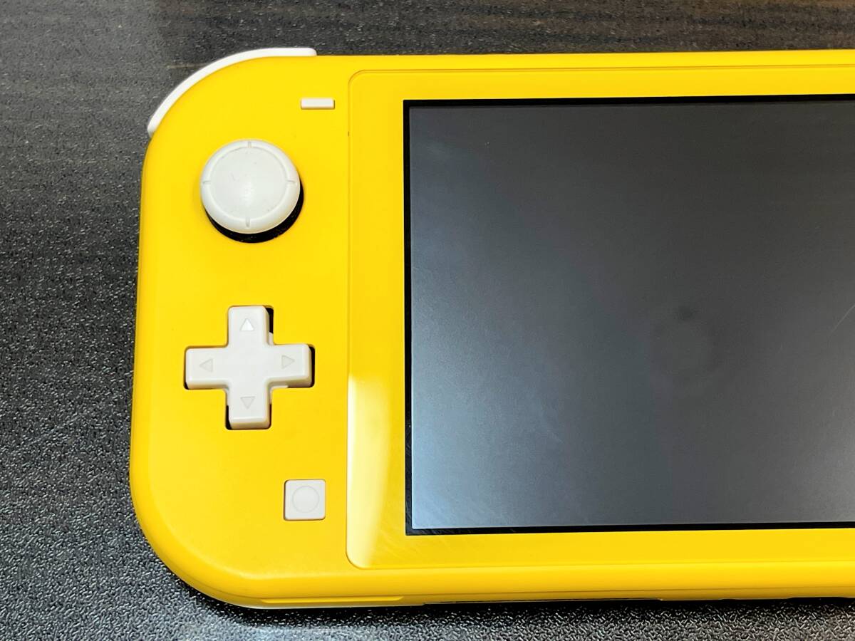 【SK】「あつまれどうぶつの森」ソフト付き Nintendo Switch Lite ニンテンドースイッチライト イエロー 動作確認済みの画像3