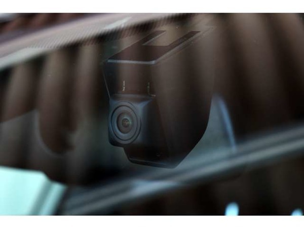 C-HR ハイブリッド 1.8 G LED エディション 禁煙 フルセグナビ リアカメラ 衝突軽減_【ドライブレコーダー】
