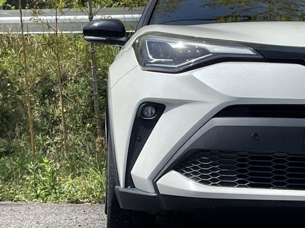 C-HR ハイブリッド 1.8 G ブラックレザーシート ビルトインETC_下にある[写真を見る]で全写真を見れます