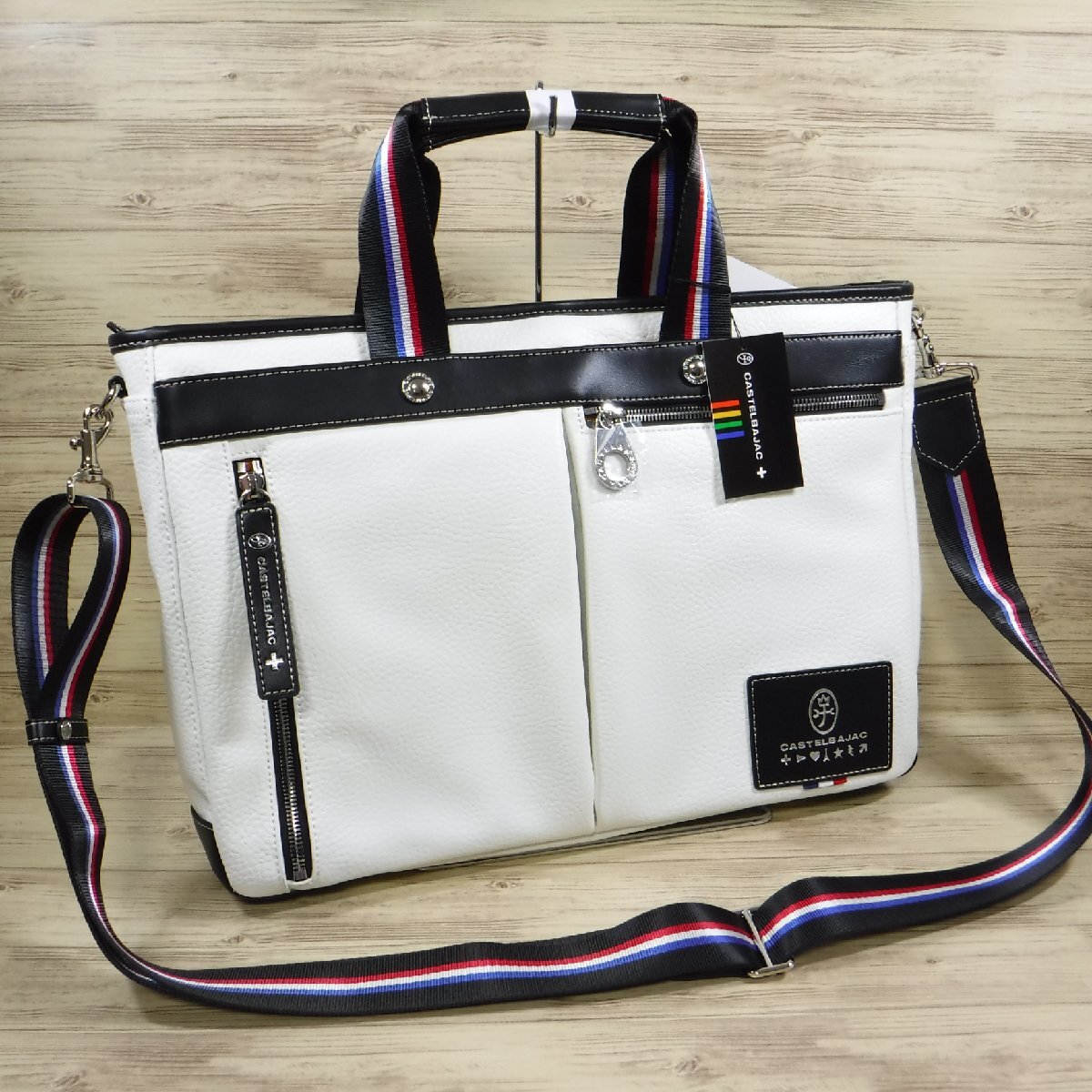 BB944 Castelbajac обычная цена 23100 иен новый товар 2WAY кожа портфель A4 легкий 31502 белый low Len biz большая сумка сумка на плечо 