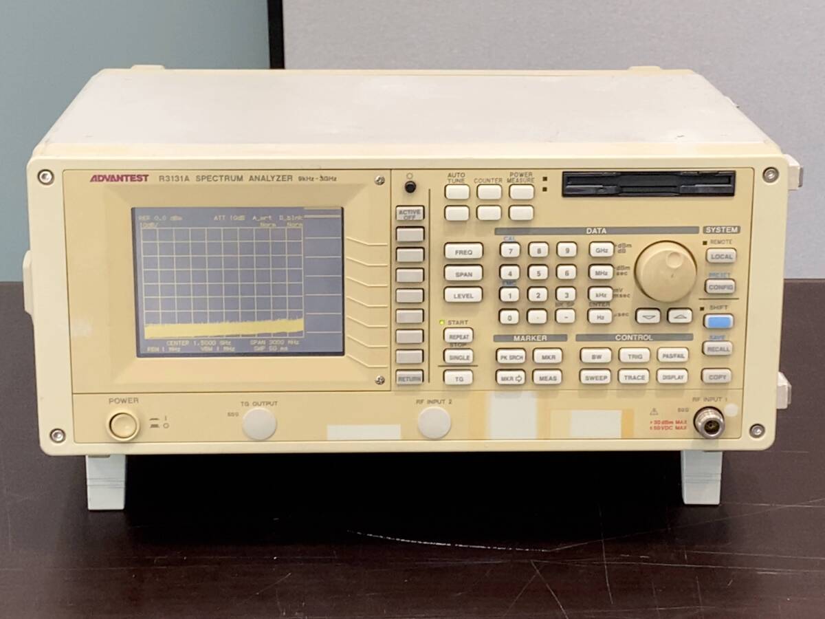 ADVANTEST R3131A Advan тест Spectrum дыра подъемник 9kHz-3GHz утиль 