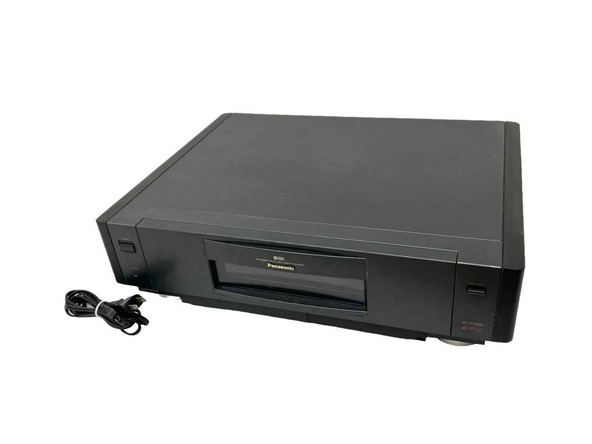 【ジャンク品/部品取り】Panasonic/パナソニック NV-FS900 ビデオデッキ ビデオカセットレコーダー 電源コード付き 映像機器 (47584OT5)の画像1