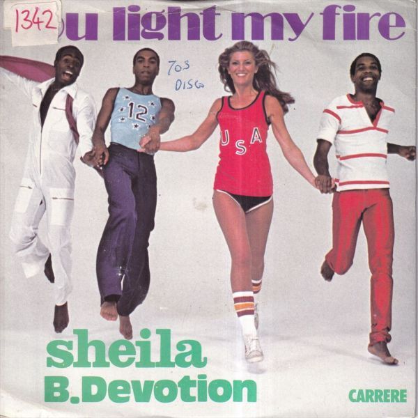 Sheila B.Devotion - You Light My Fire / Gimme Your Loving (赤版） (A) O147の画像1