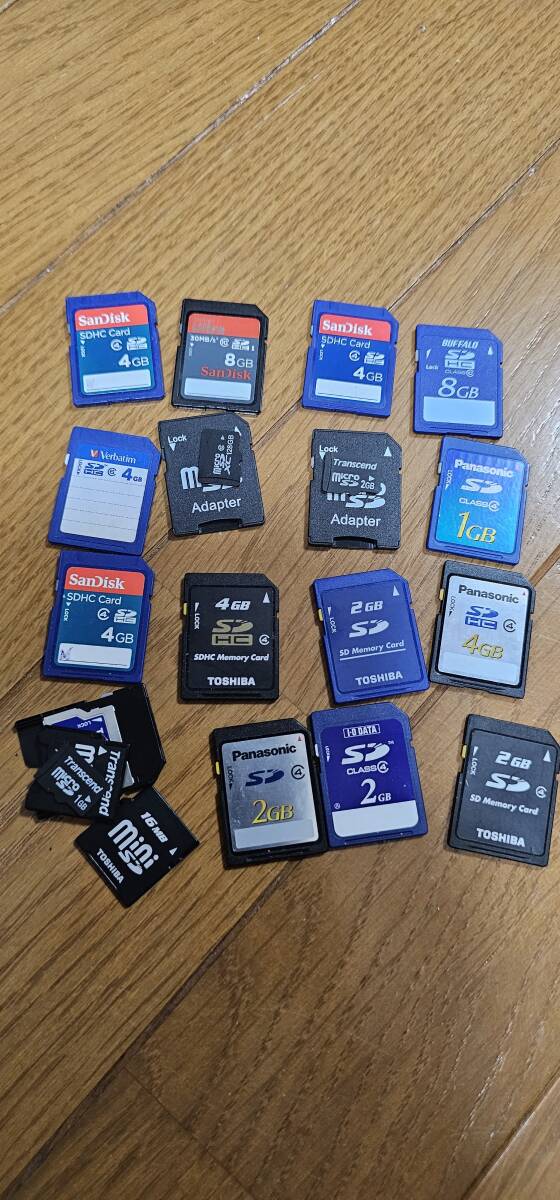 1スタ 中古 16枚 ＳＤカード 128GB 8GB SDカード microSD マイクロSD SDHCの画像1