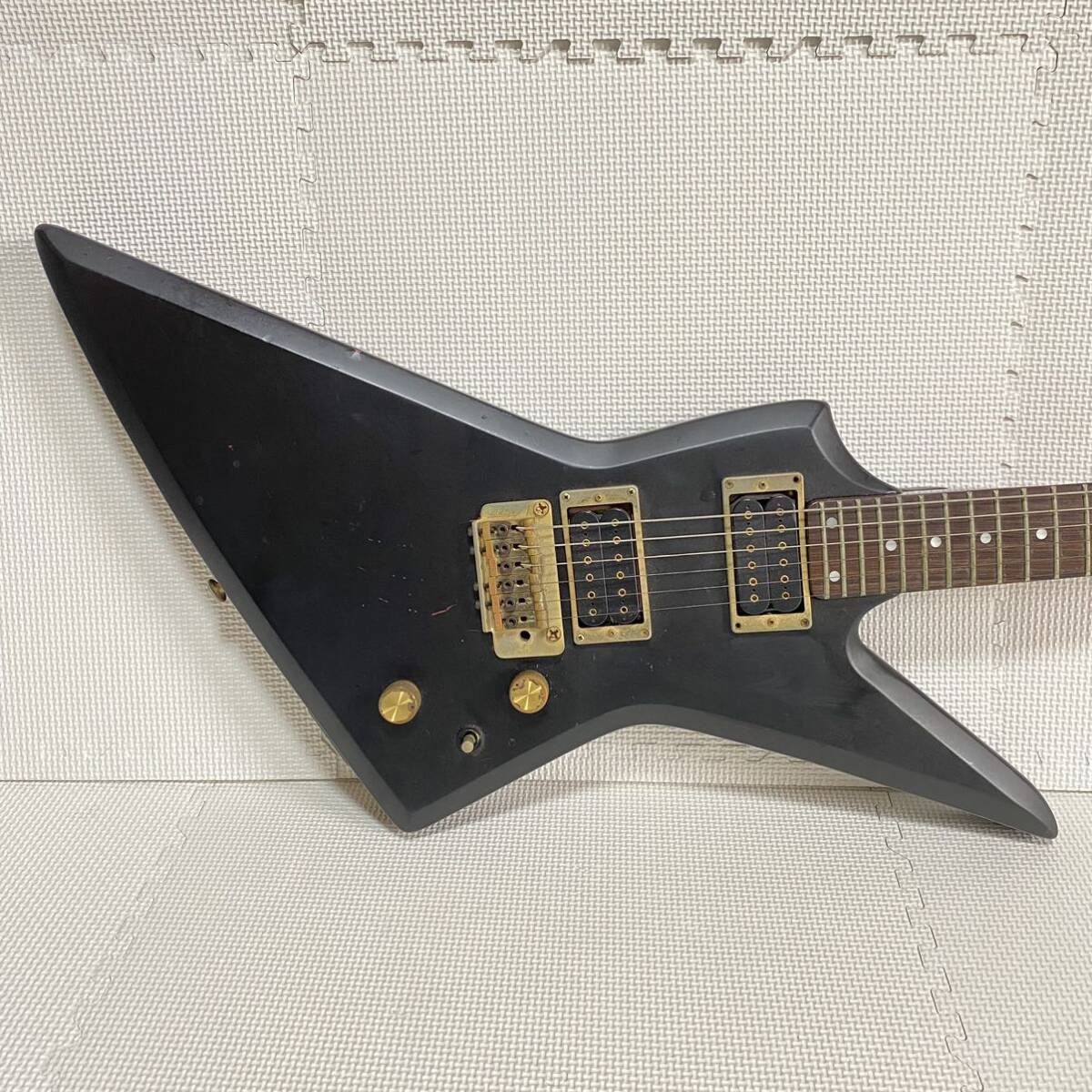 1円☆ Aria Pro Ⅱ ZZ CUSTOM エレキギター エクスプローラー アリアプロ2 MADE IN JAPAN ビンテージ guitar EXPLORER ジャンク 【現状品】の画像6