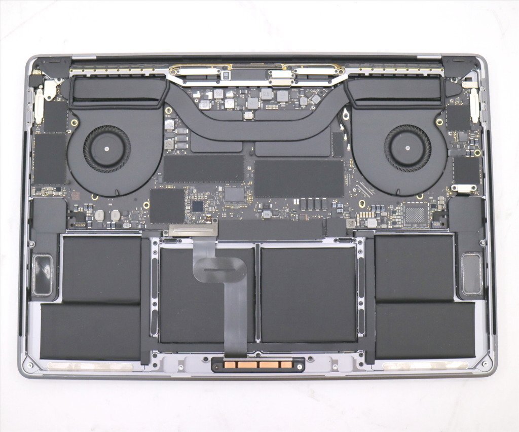 【1円スタート】Apple MacBook Pro 2018 スペースグレイ Core i7-8750H 32GB 1TB(SSD) Radeon Pro555X 15.4インチ Retina OSなし A1990の画像4