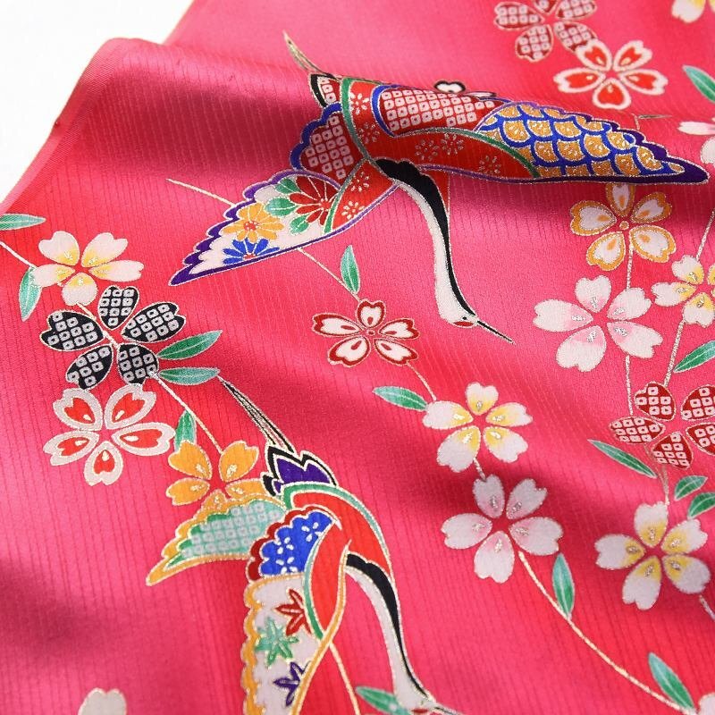【ほりだし堂】 女の子着物 四つ身 飛び鶴に桜 ピンク色 正絹 未仕立 ７歳着物 七五三の画像3