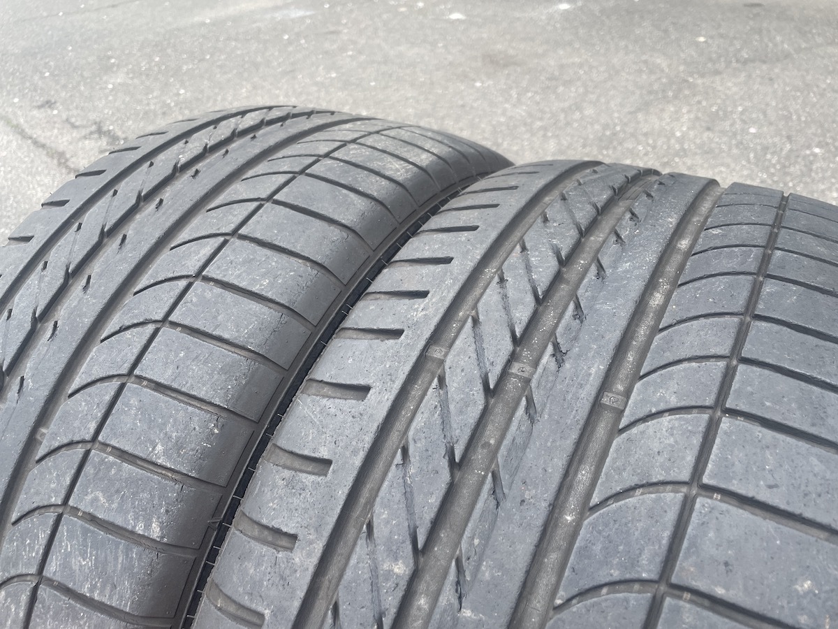 中古 夏タイヤ グッドイヤー GoodYear イーグル EAGLE F1 255/40R19 100Y 2013年製 2本の画像6