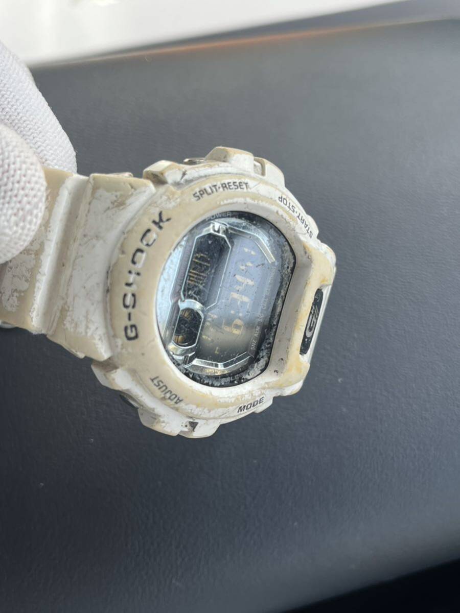 ☆CASIO G-SHOCK☆ カシオ ジーショック Gショック 腕時計 メンズ腕時計 ホワイトカラー 【モデル：GB-6900B】 稼働品 動品の画像5