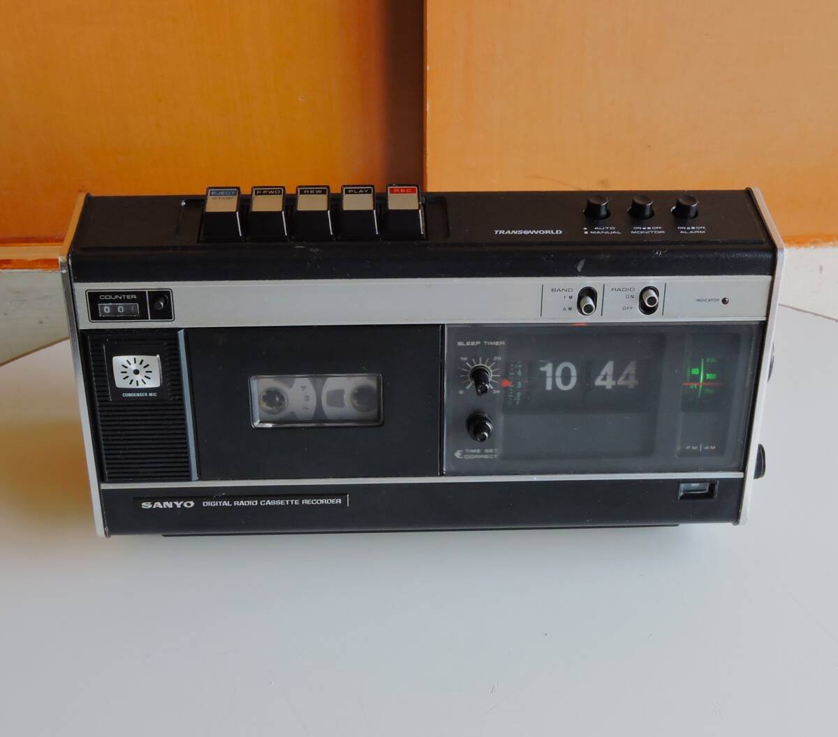 70s SANYO フリップ時計付 ビンテージ ラジカセ MR-4880 TRANS WORD 整備済 動作品 希少 パタパタ時計 現状 モダンデザイン スペースエイジの画像10