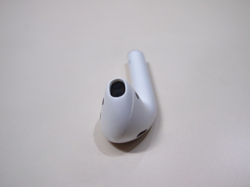 Apple純正 AirPods 第2世代 MV7N2J/A 右 イヤホン 右耳のみ　A2032　[R]_画像3