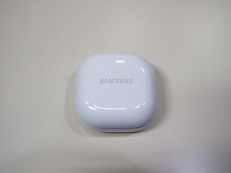 Samsung Galaxy Buds2 SM-R177 完全ワイヤレスイヤホン ラベンダー 充電ケースのみの出品です。の画像2