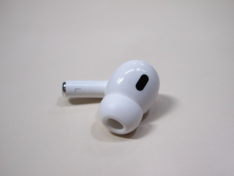 Apple純正 AirPods Pro 第2世代 エアーポッズ プロ MQD83J/A  左 イヤホン 左耳のみ A2699 [L]の画像2