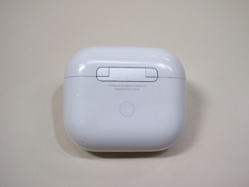 Apple純正 AirPods (第3世代 MagSafe 充電ケース) A2566 MME73J/A エアーポッズ 充電ケースのみの出品です。の画像6
